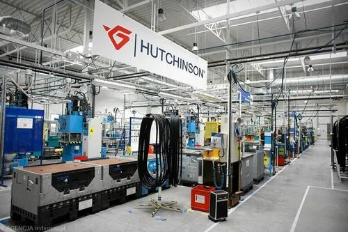 HUTCHINSON (виготовлення силіконових ущільнювачів для авіації) — 93-232 Łódź